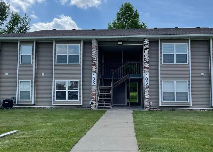 The Bernice - 2 Bedroom Apt In Quilt Town, Usa