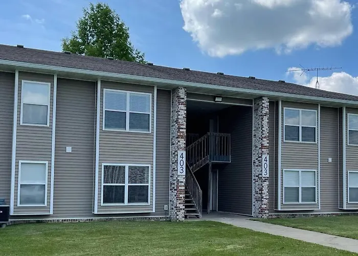 The Bernice - 2 Bedroom Apt In Quilt Town, Usa